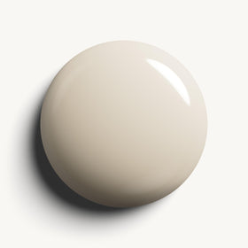 essie brush detail demonstrating even application and smooth finish benefit