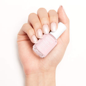 essie polish texture close-up showing glossy sheen benefit