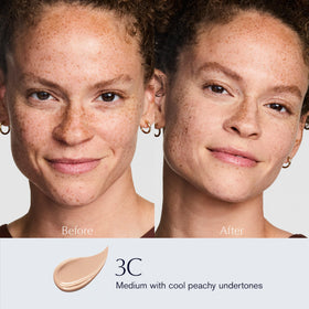 Estée Lauder close view of 3D sculpting wand for precise multiuse application