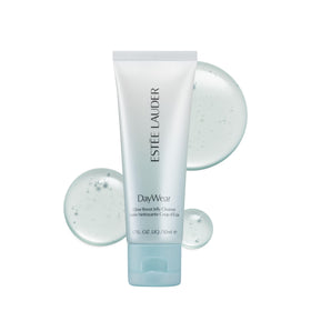 Estée Lauder DayWear front packaging showing product benefits and size