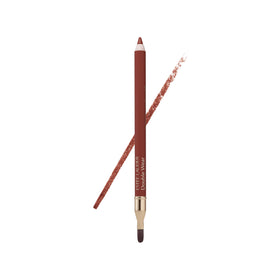 Estée Lauder lip liner front packaging showing shade 8 Spice and benefits