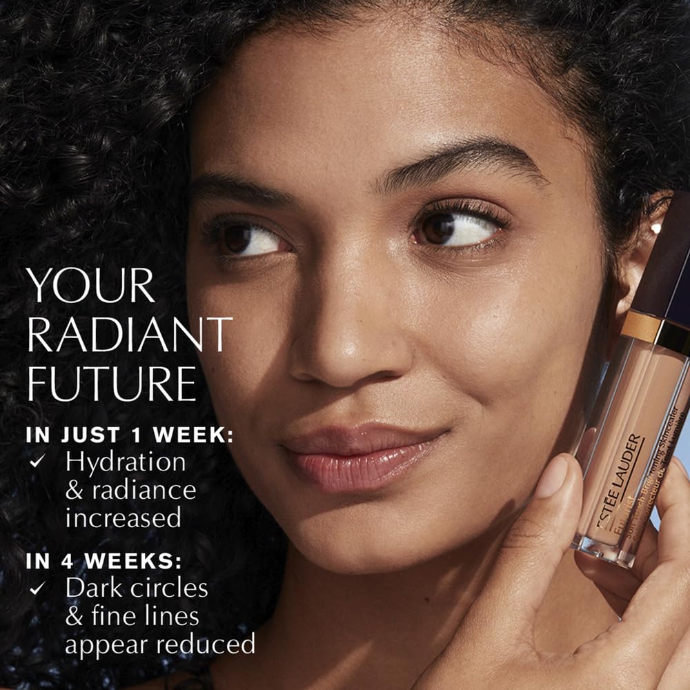 Estée Lauder ingredients panel highlighting key complexes and clean formulation benefits