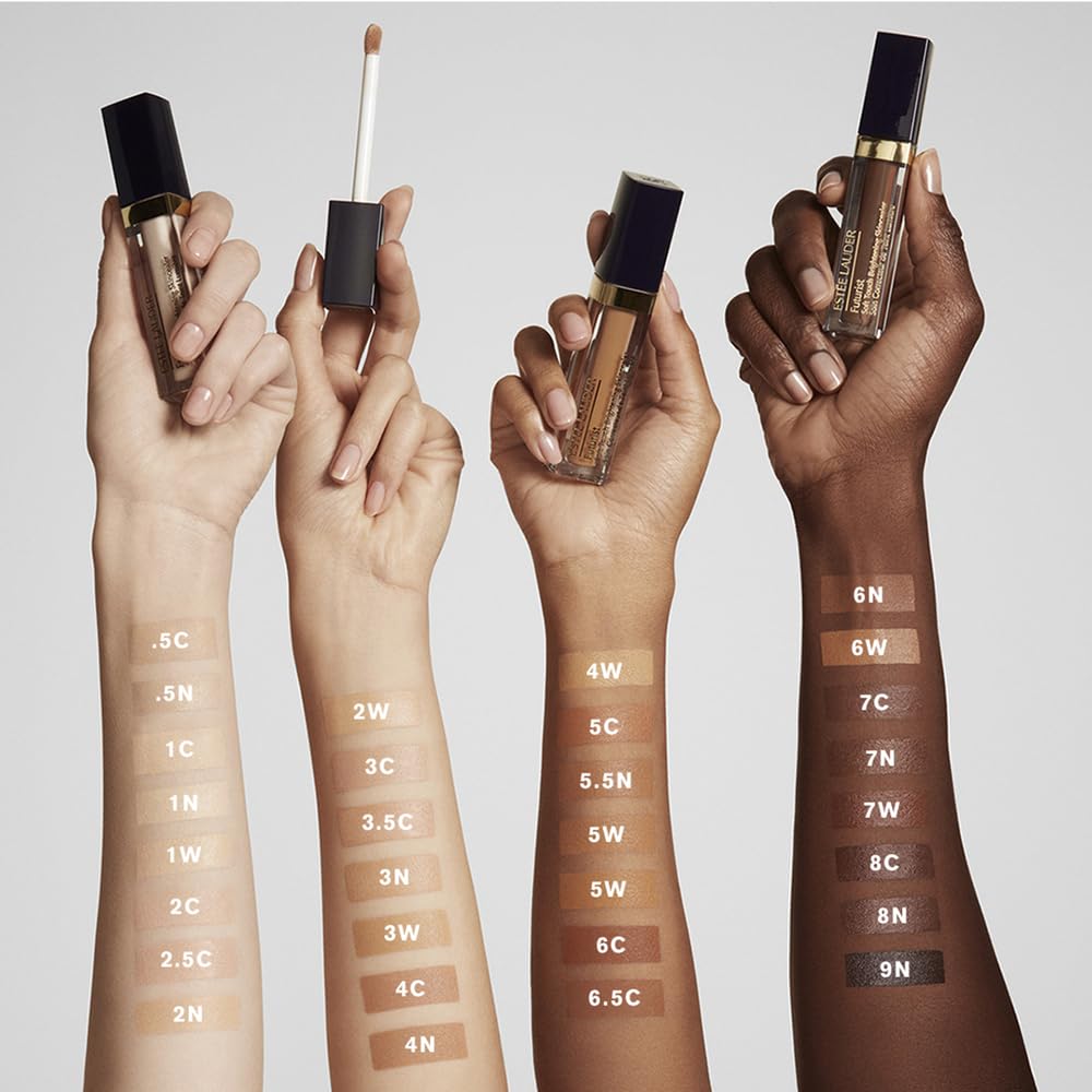 Estée Lauder concealer texture swirl illustrating silky hydrating formula for smooth coverage