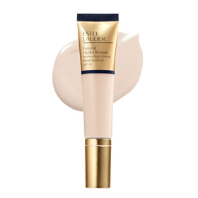 Estée Lauder front packaging showing label and size with elegant finish benefit