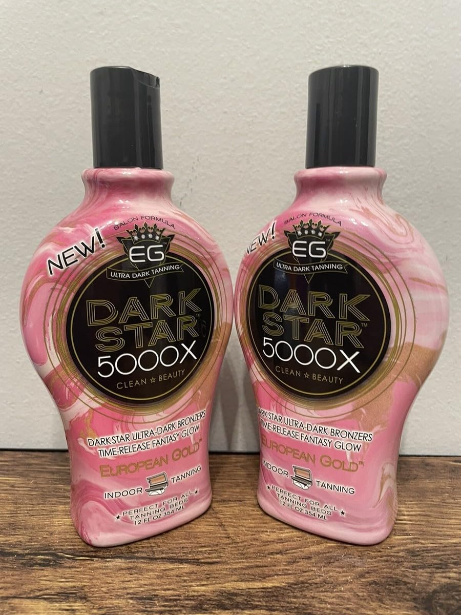 European Gold lotion texture closeup demonstrating smooth spreadability and hydration