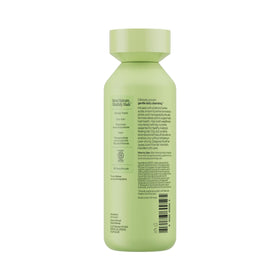 EVA·NYC creamy cleansing conditioner texture demonstrating easy detangling