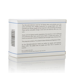 EVERCLEARNOW scrub being massaged onto arm to reduce bumps