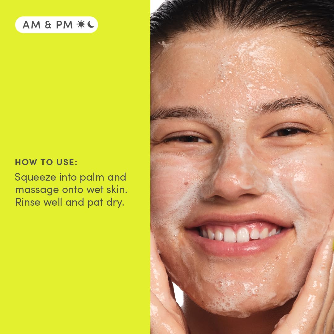 Evereden moisturizer being applied to hand to show fast absorption