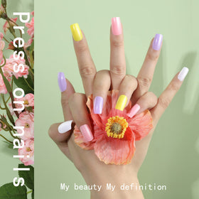 Fandamei close-up of nail surface highlighting smooth glossy texture and durable finish