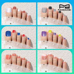 Fandamei worn on toes with sandals demonstrating completed pedicure and stylish appearance
