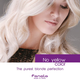 Fanola application on blonde hair in shower demonstrating targeted anti-yellow toning