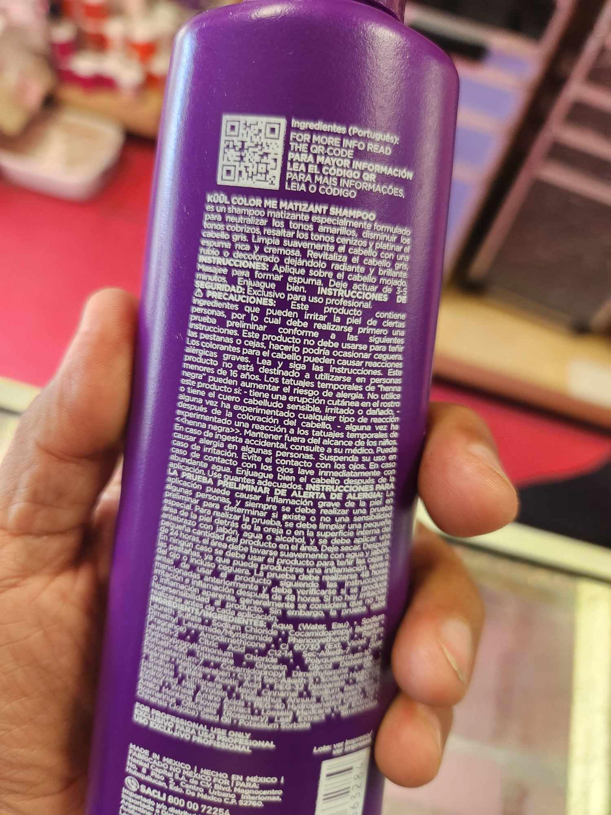 Fantasy Nails Kuul Matizant applied to wet hair demonstrating in-shower use