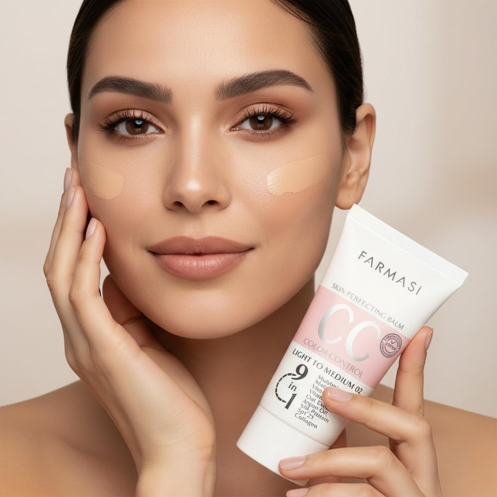FARMASi close-up texture swirl highlighting blendable finish and hydration