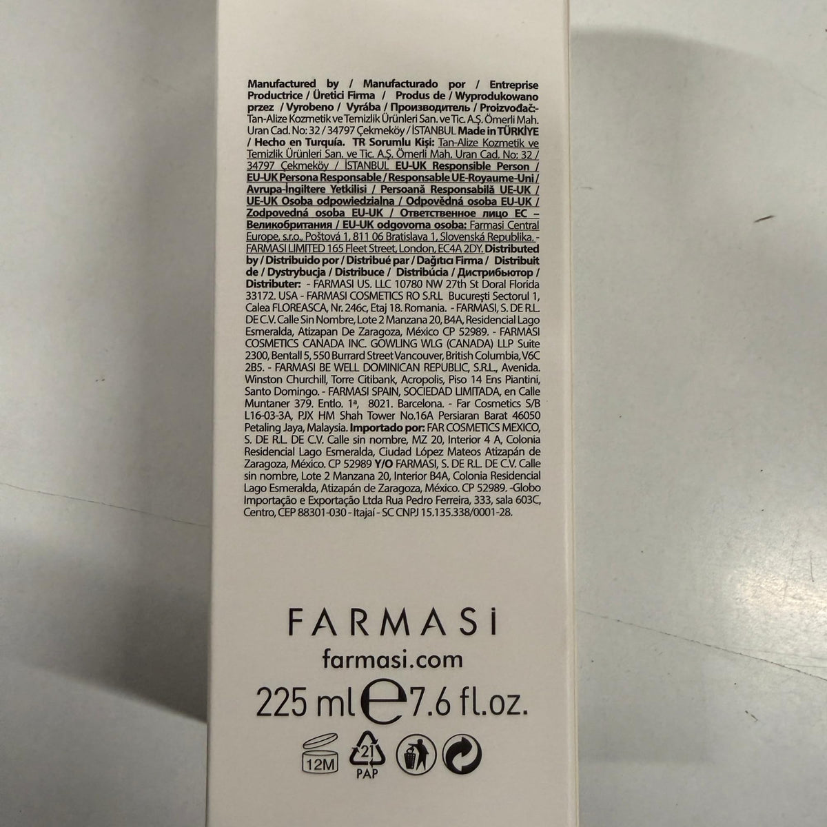 FARMASi ingredient display garlic Capixyl Trichogen indicating strength support