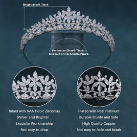 FASNAHOK bridal lifestyle shot with veil showing crown’s elegant ceremony look