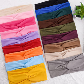 FEQO flat-lay color array helping choose matching outfits