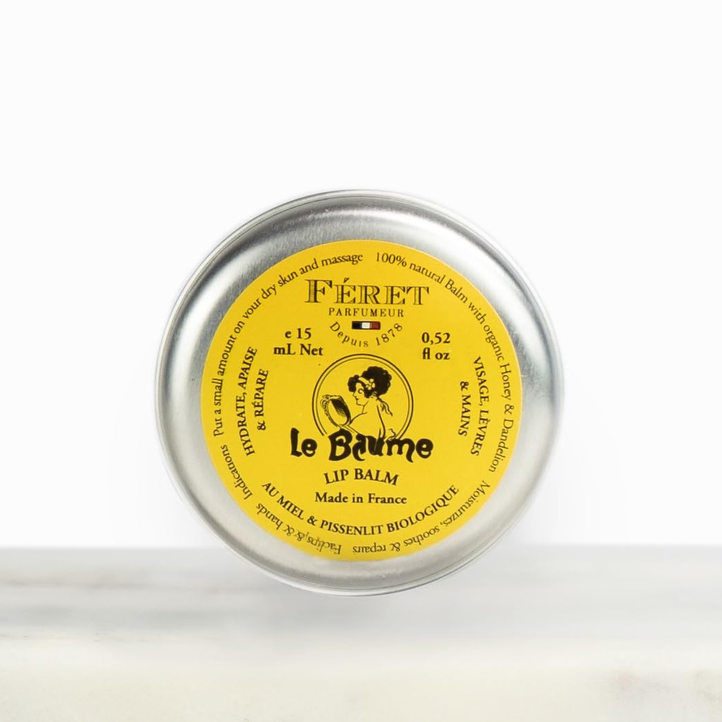 Feret Parfumeur cuticle care use showing precise nourishment for dry skin benefit