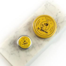 Feret Parfumeur ingredient botanicals flatlay showing shea butter and honey benefits