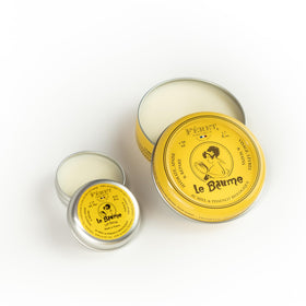 Feret Parfumeur sized next to credit card illustrating compact 15ml portability benefit