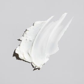 Flow Bros applying clay in hands, smooth application and control