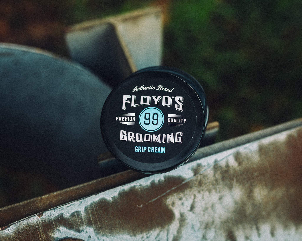 Floyd's 99 being rinsed from hair to demonstrate easy washout and no residue