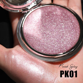 FOCALLURE close-up of microfine shimmer texture for seamless blend