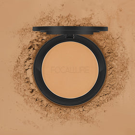 FOCALLURE touchup in mirror conveying natural matte finish during day