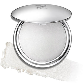 FOCALLURE front packaging showing compact and logo with travel-friendly design benefit