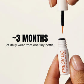 Freck Beauty Freck OG ultra-fine brush tip close-up for precise placement