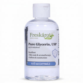 Freskáro bottle front view showing clean glycerin packaging and clarity