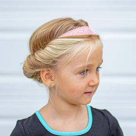 FROG SAC packaging with five headbands ready for gifting