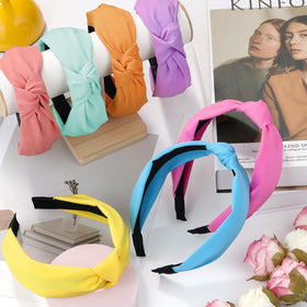 Funtopia gift styling display with headbands arranged for presentable gifting option