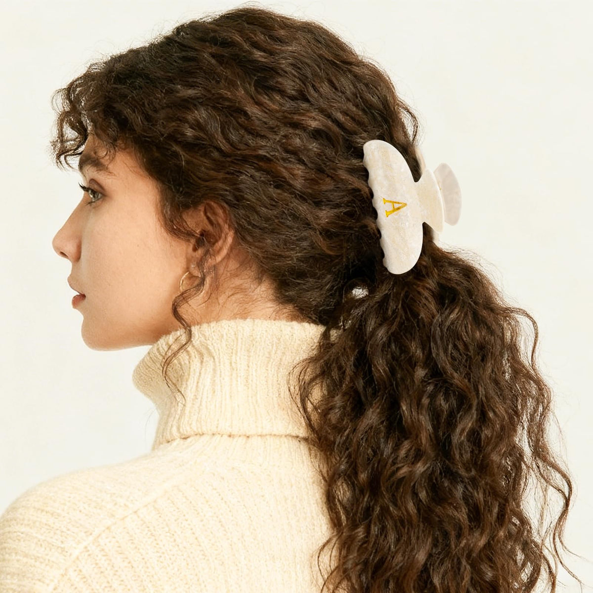 Fycert closeup glitter initial reveals shimmering detail for standout personalization