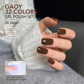 GAOY polish being cured under LED lamp on a fingernail, demonstrates quick drying benefit