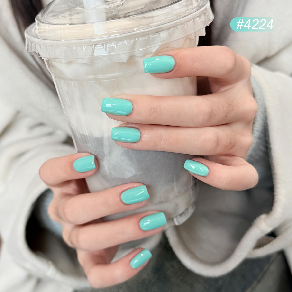 GAOY application in use on hands demonstrating easy at-home gel manicure