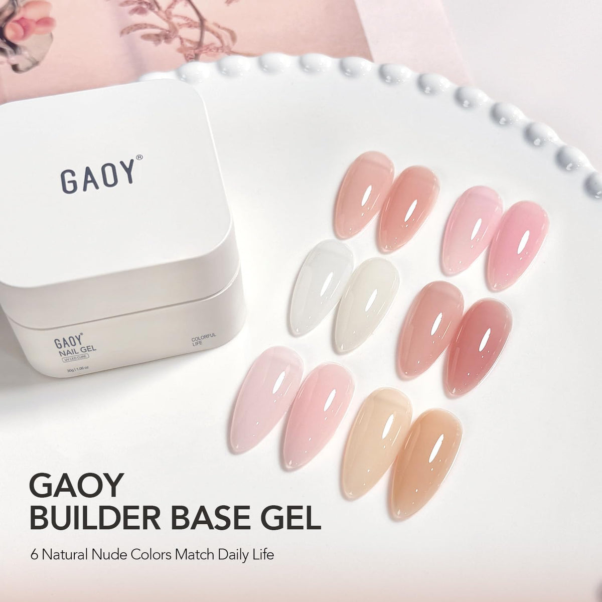 GAOY jar beside hand for size comparison highlighting the 30g capacity