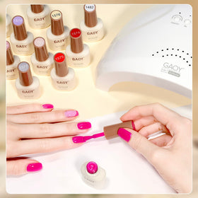 GAOY lifestyle manicure in use on hands demonstrating salon-quality results