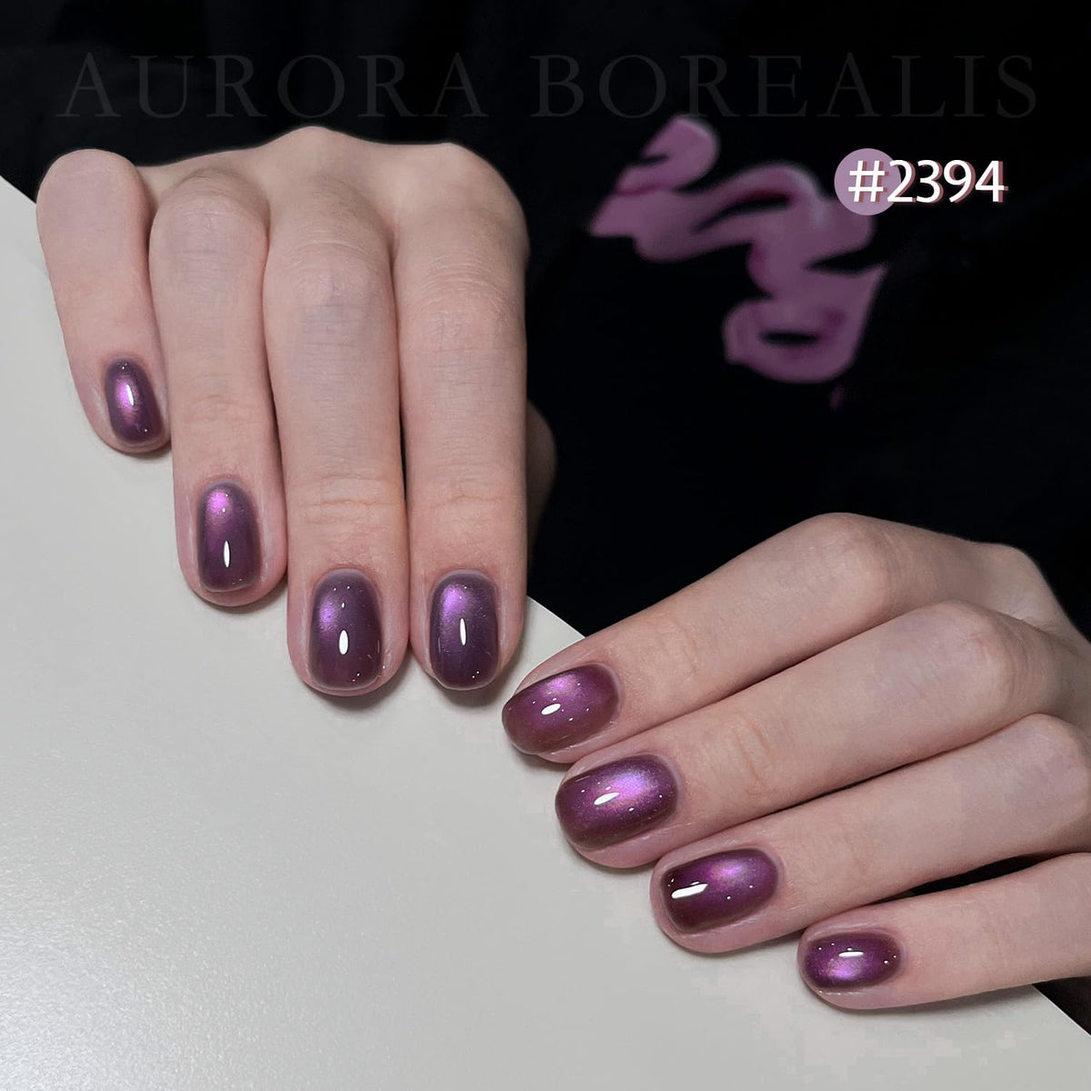 GAOY magnet held over wet polish forming cat eye stripe for creative patterns