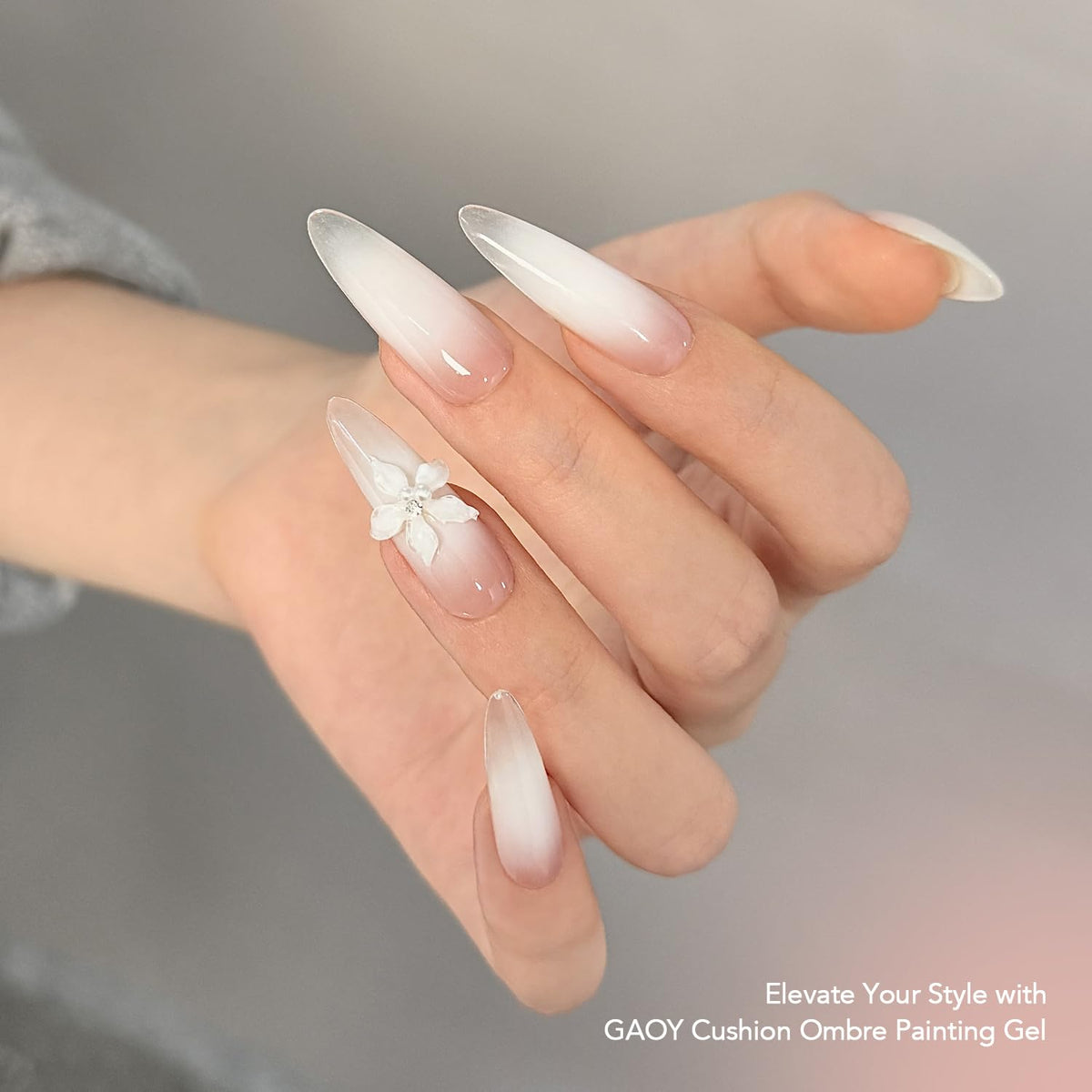 GAOY applying ombre on nails demonstrating seamless gradient finish