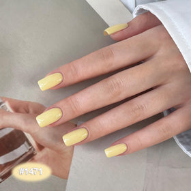 GAOY gel polish bottle close-up label highlighting compact 6.5ml size and secure cap