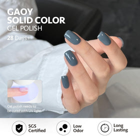 GAOY bottles next to a hand for size comparison, travel-friendly 6.5ml bottles benefit