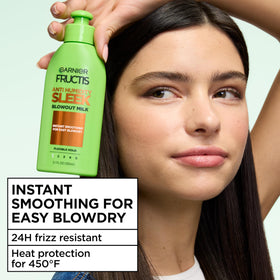 Garnier Fructis pump action close-up demonstrating easy, controlled dispensing