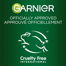 Garnier Ombrelle in a beach setting portraying water resistance during activity