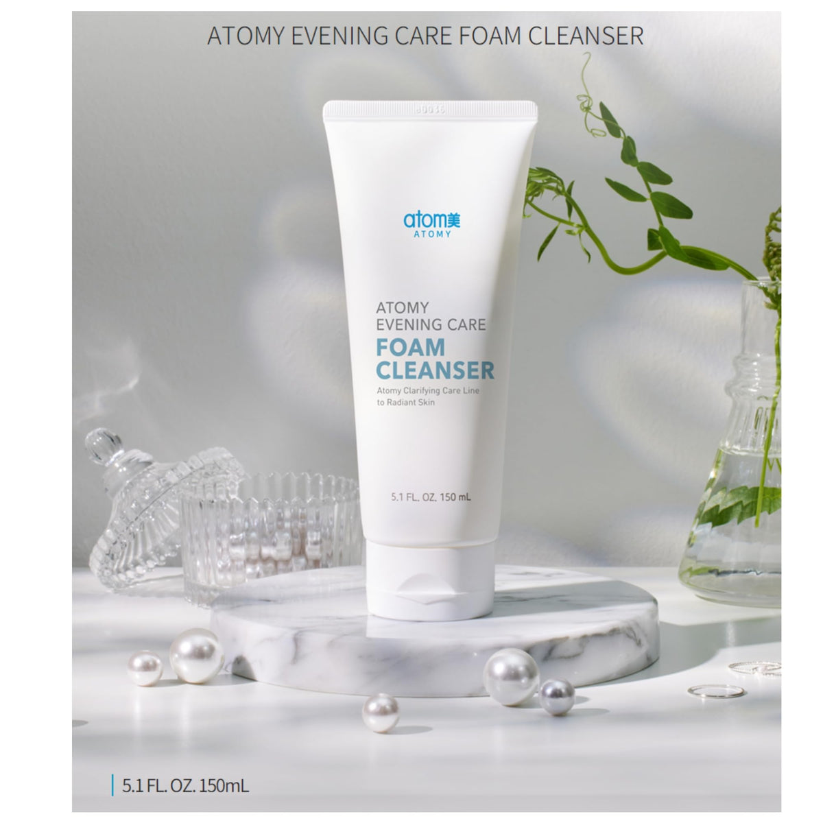 GASHINA STORY A.T.O.M.Y foam texture close-up showing soft cleansing lather