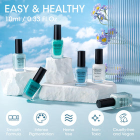 GELLEN lifestyle image at beach highlighting summer-ready teal manicure