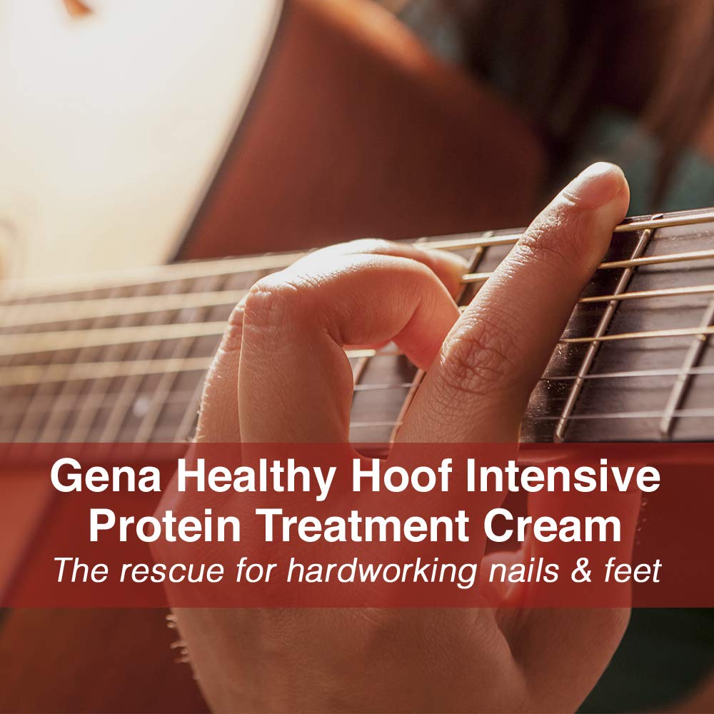 Gena open jar texture close-up showing creamy, fast-absorbing formula