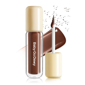 Generic freckle pen front packaging shows compact design and clear label benefit