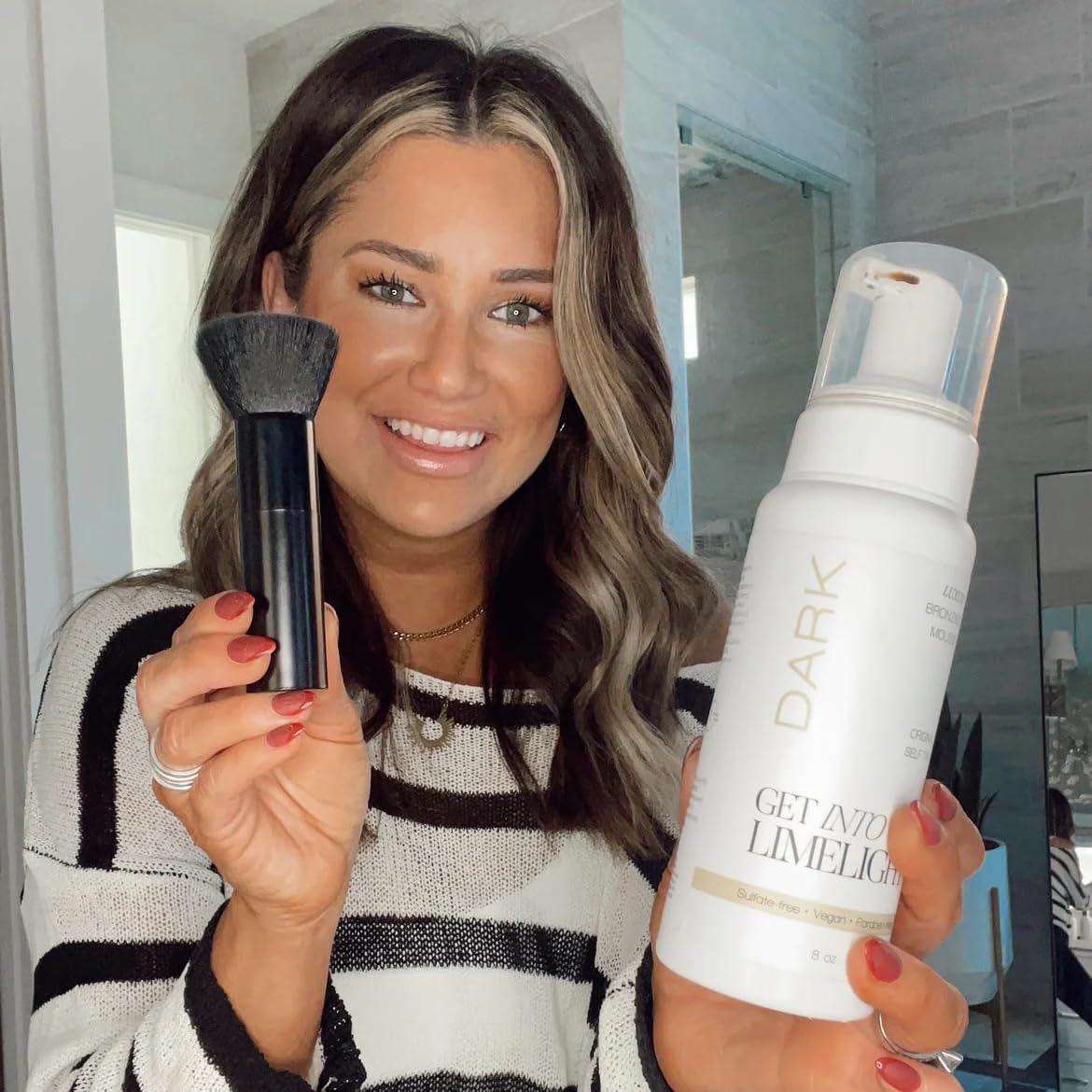 Get Into The Limelight label close-up highlighting clean ingredients and benefits