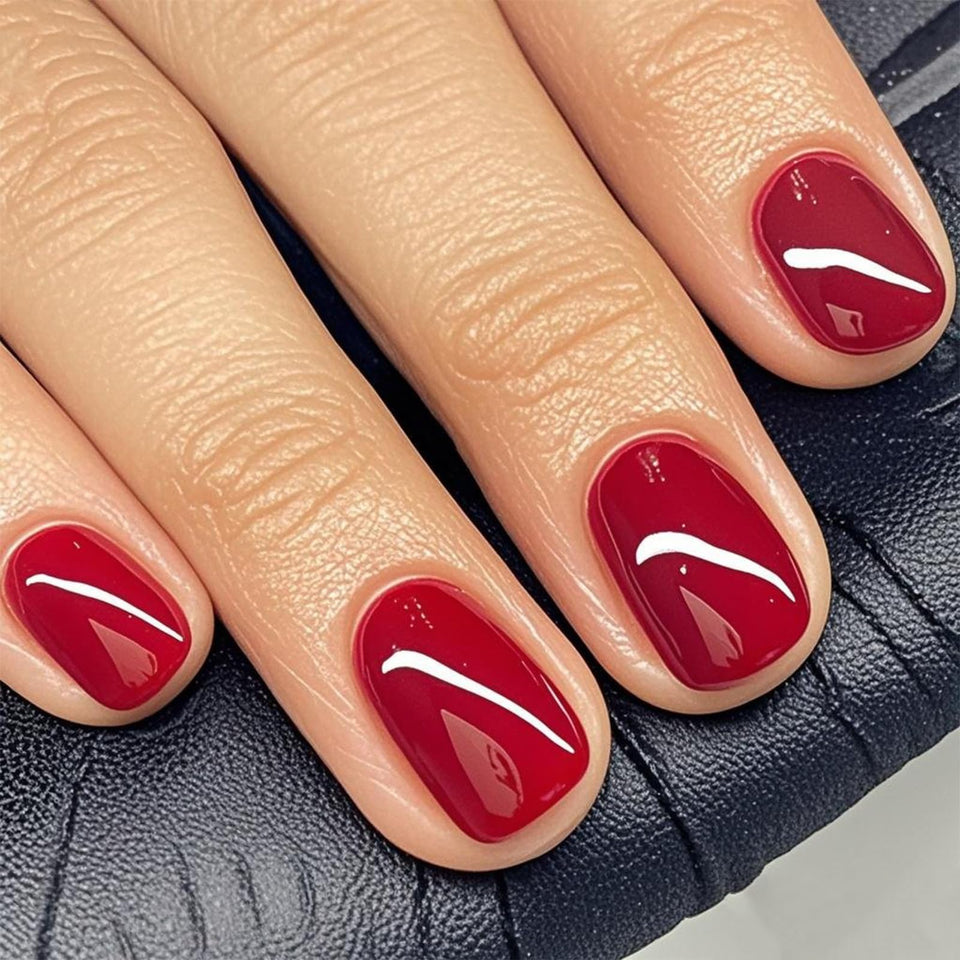 GLAMERMAID front packaging showing light and deep red press-on nails and contents