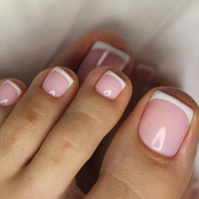 GLAMERMAID front packaging showing nude pink French tip kit benefits